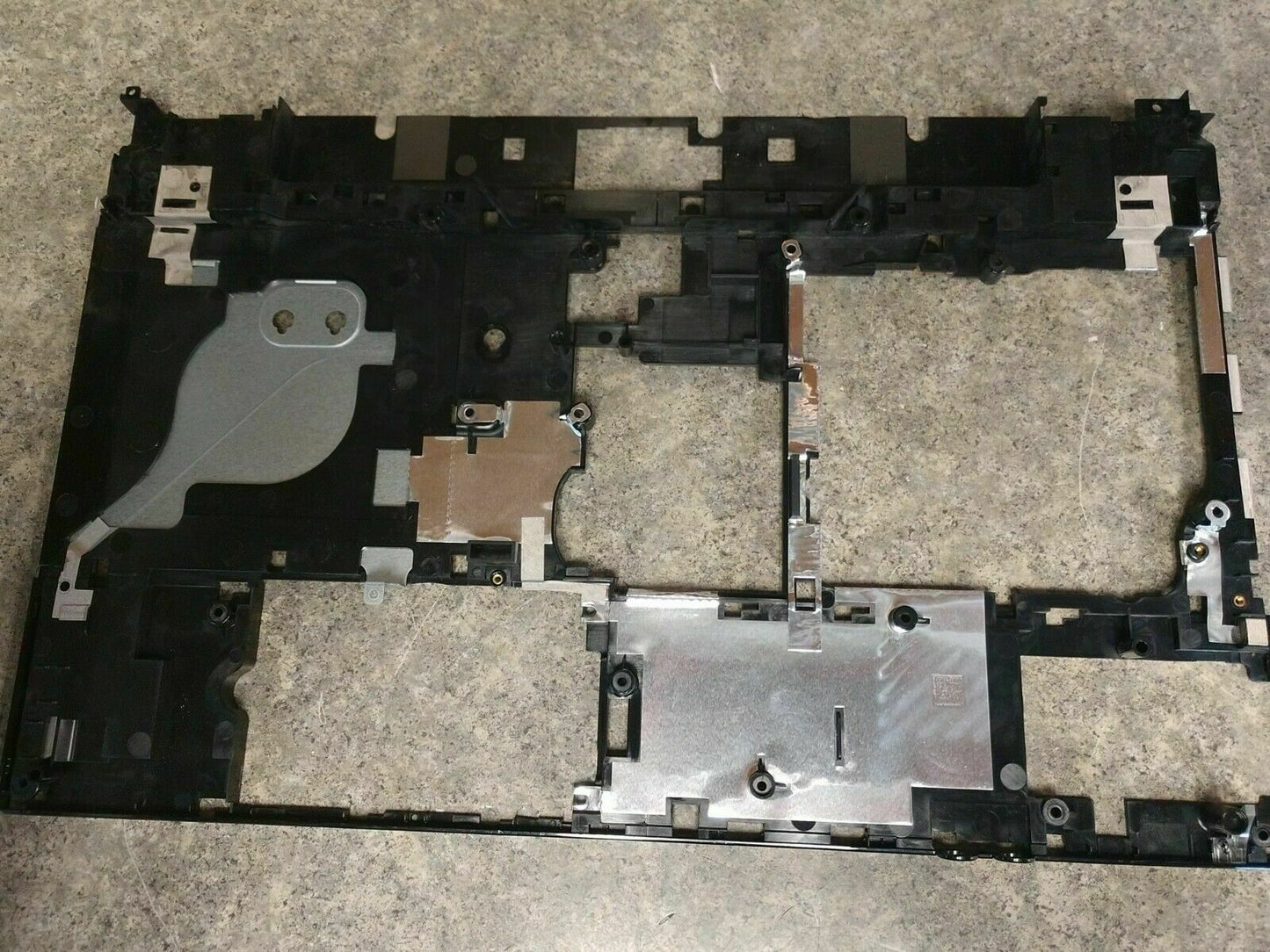 HP 4520S TOP COVER FOR 17.3 MODEL