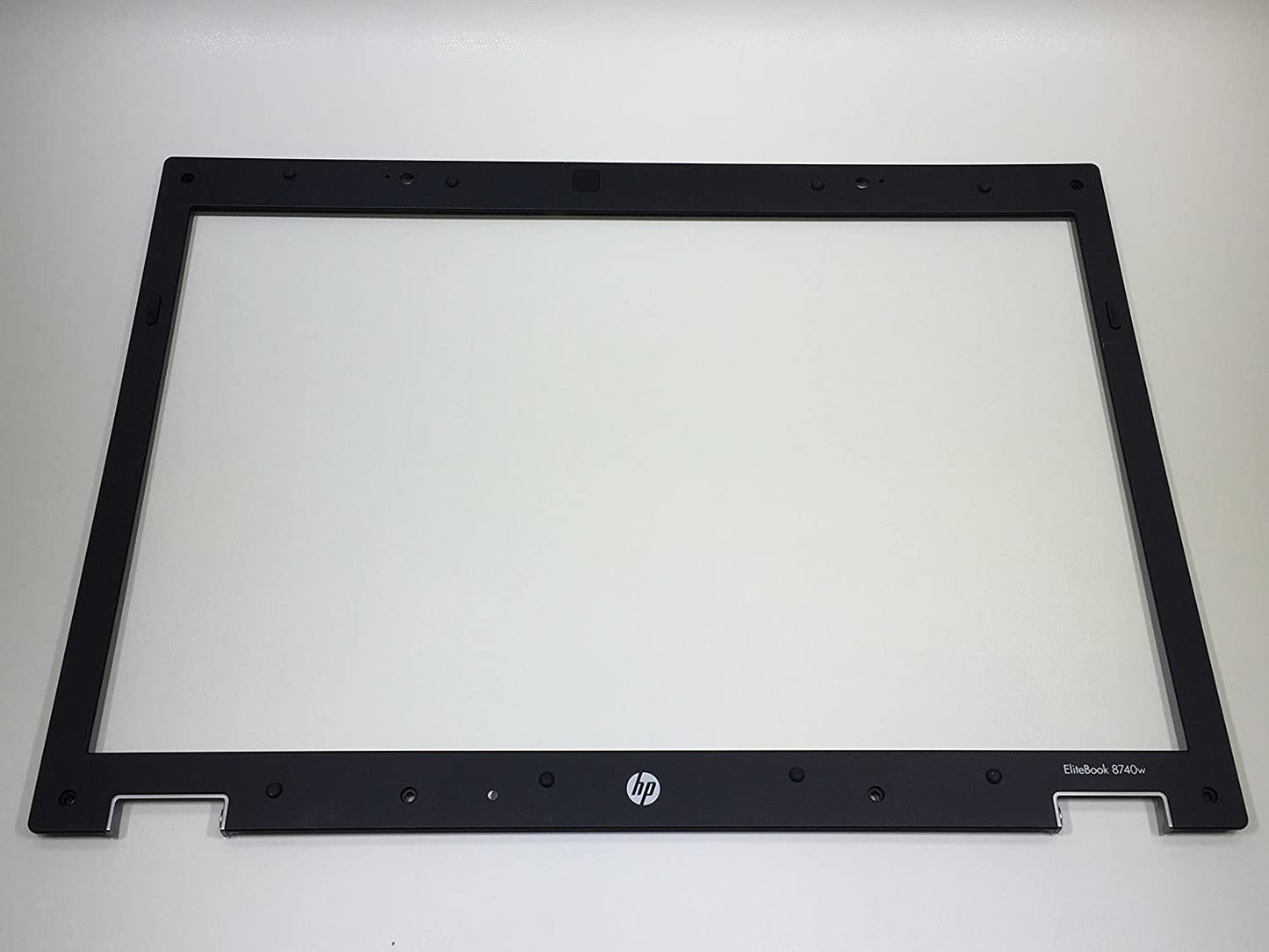 HP 8740W LCD BEZEL W/OUT CAM