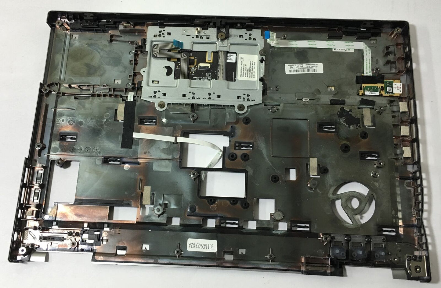 HP 8460P 4 BUTTONS TOP COVER W/FPR